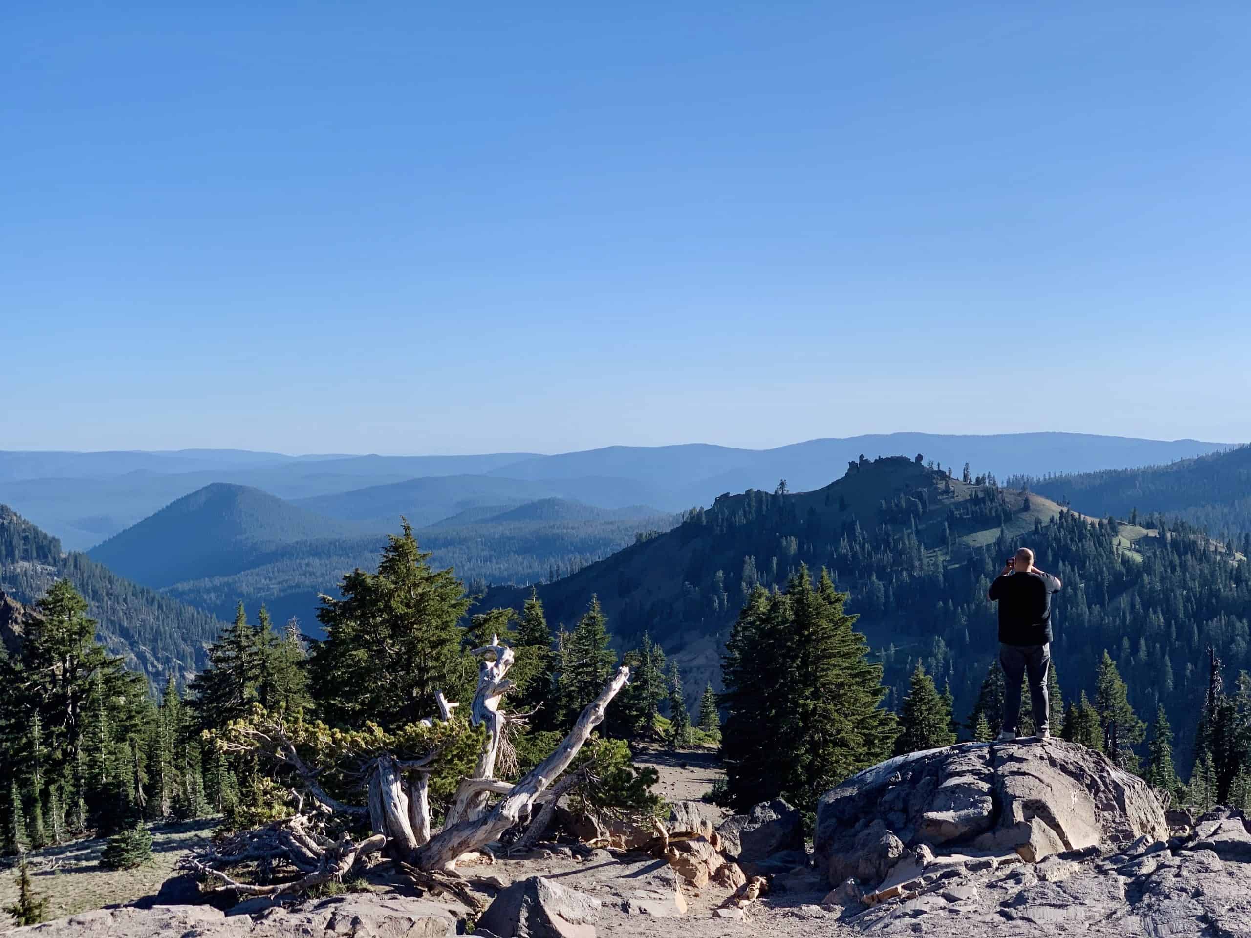 Panoramic view of the peaks in the Lassen Volcanic Park.
